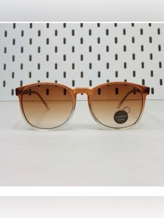KOMONO Urkel Gradient Peach Sunglasses NEW